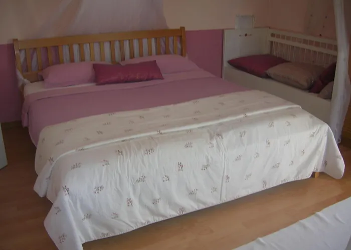 Апартаменты Olive Garden Пиран